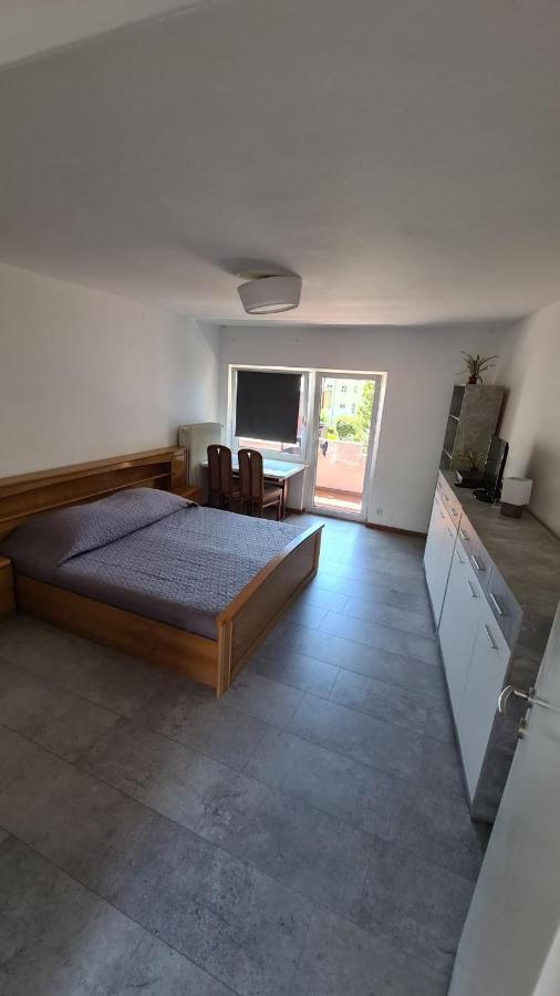Ferienwohnung Mit Balkon In 크롬펜돌프 외부 사진